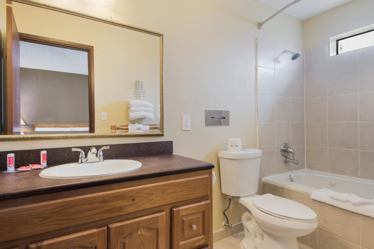 Econo Lodge Inn & Suites Hoquiam Exteriér fotografie